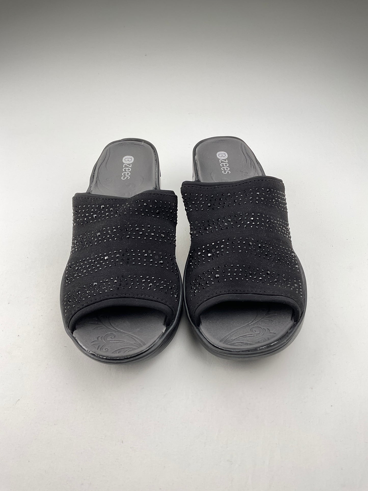 Zapatilla Negro Plataforma Zees