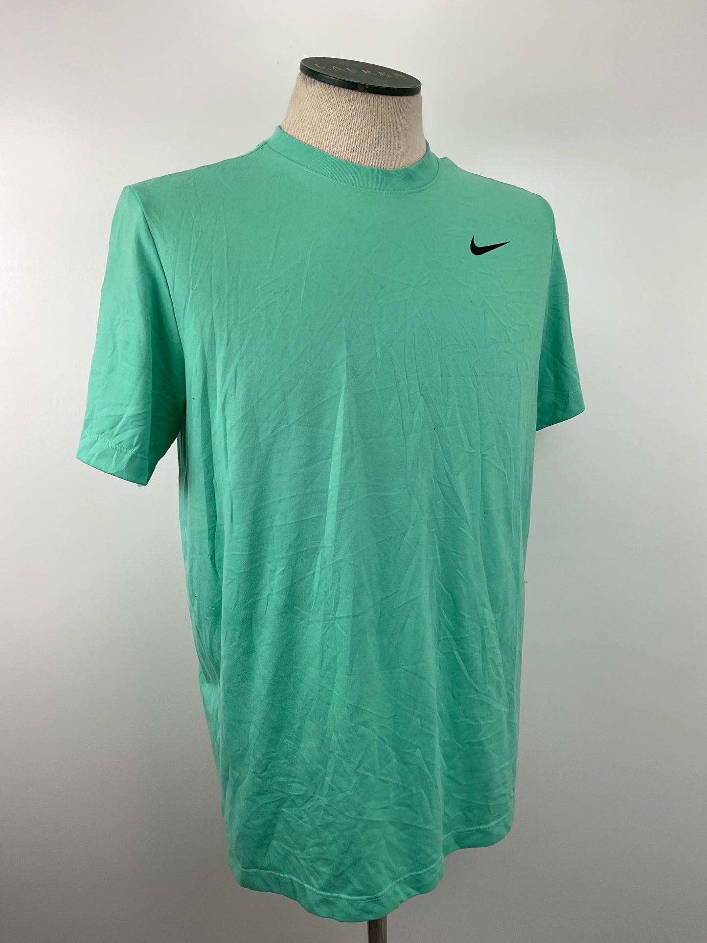 Camiseta Verde Deportivo The Nike Tee