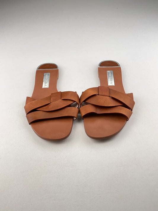 Sandalia Marron Zara Basic