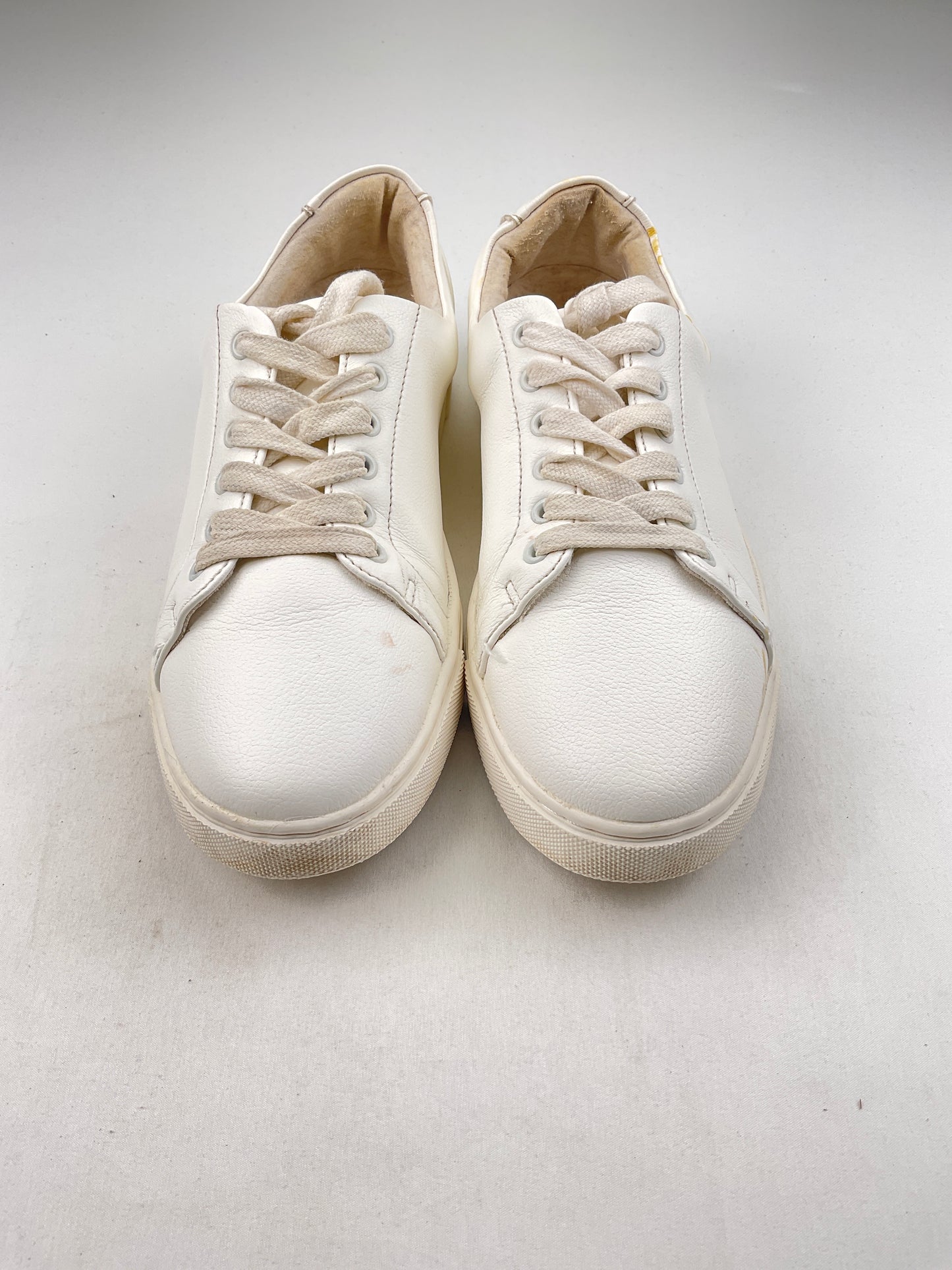 Tenis blanco Joie
