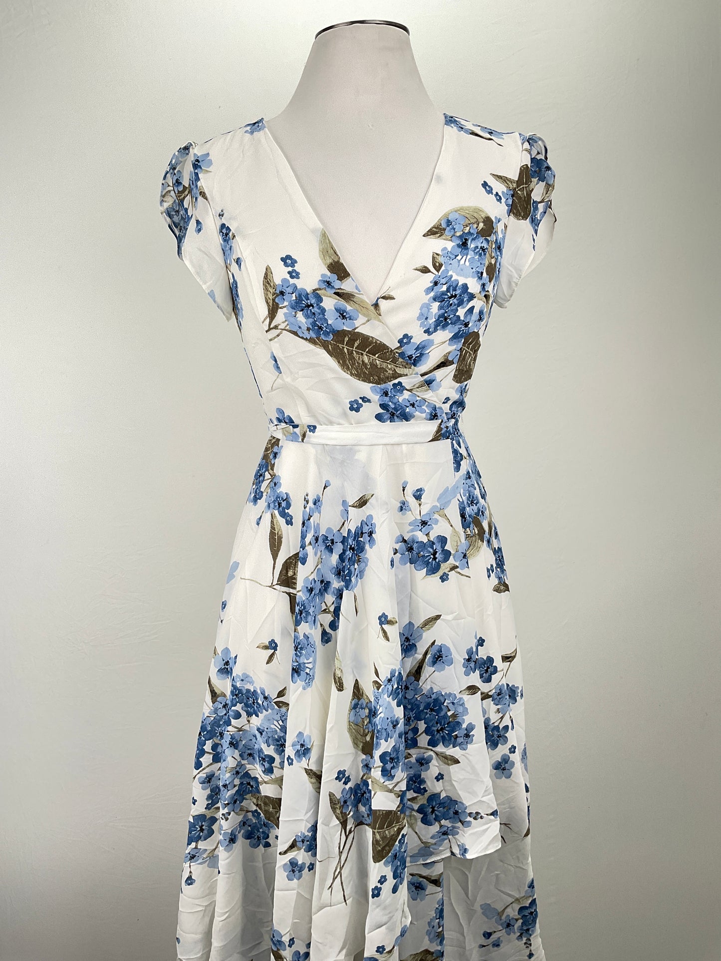 Vestido Blanco Floral Lulus