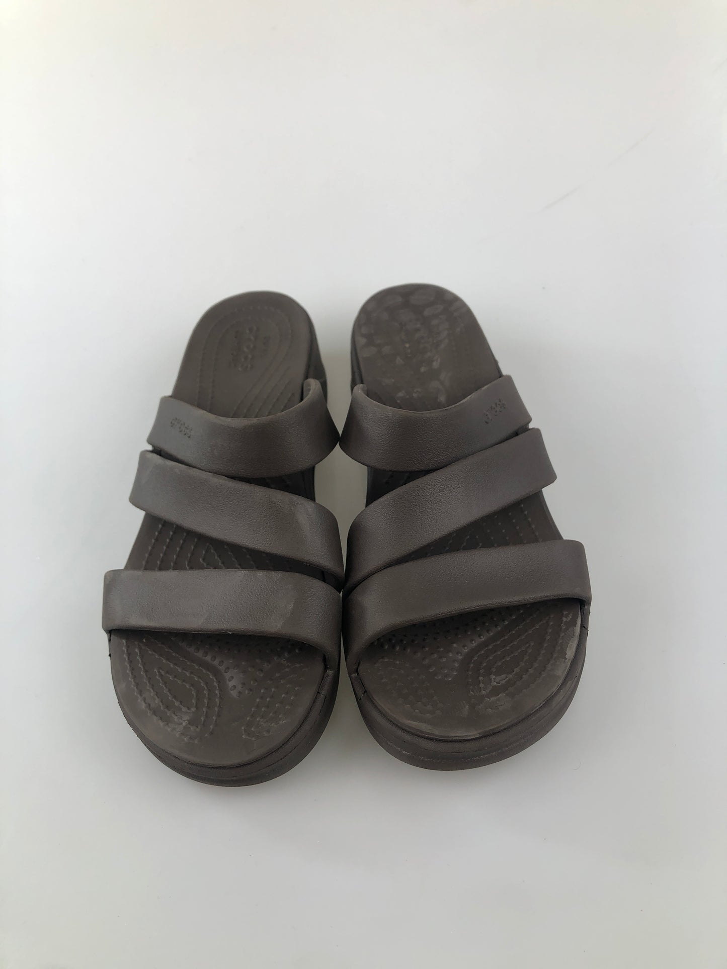Sandalia Marron Crocs