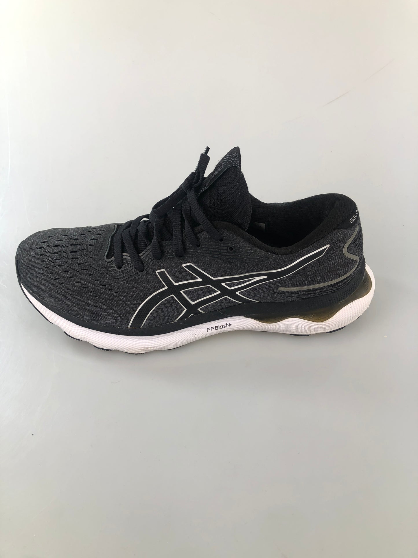 Tenis Negro Deportivo Asics