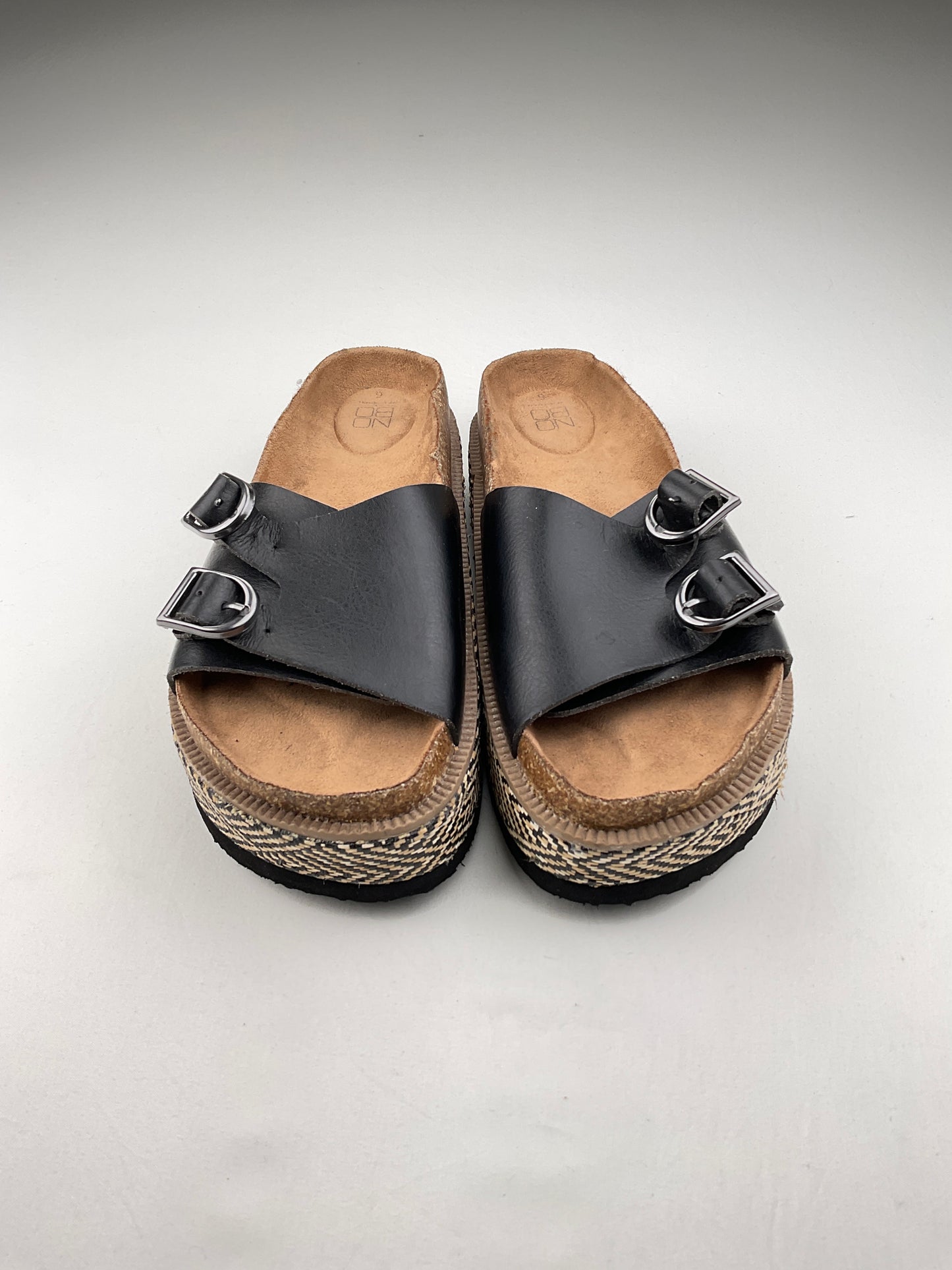 Sandalia Negro No Boundaries