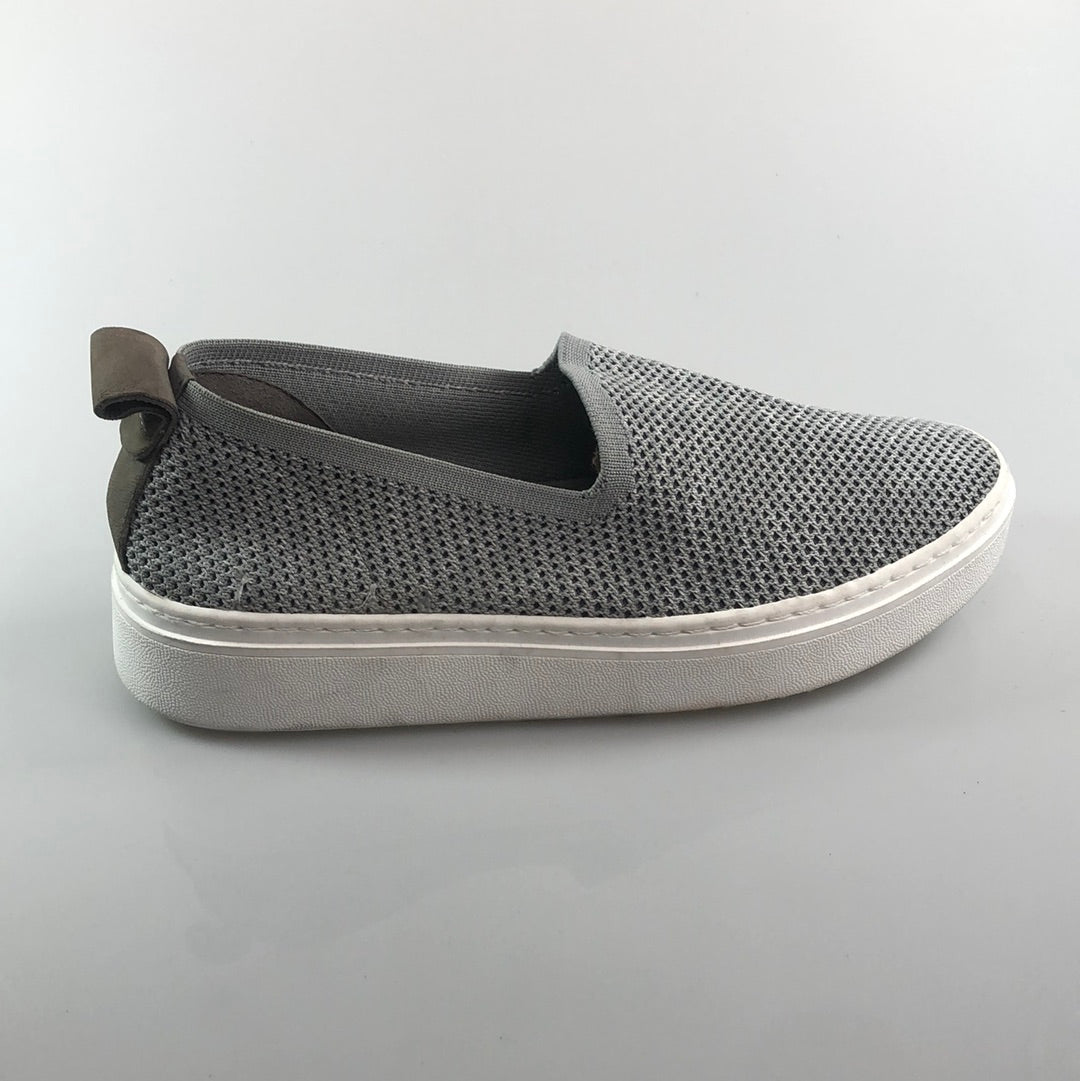 Apagarta Gris de Lunares Eileen Fisher