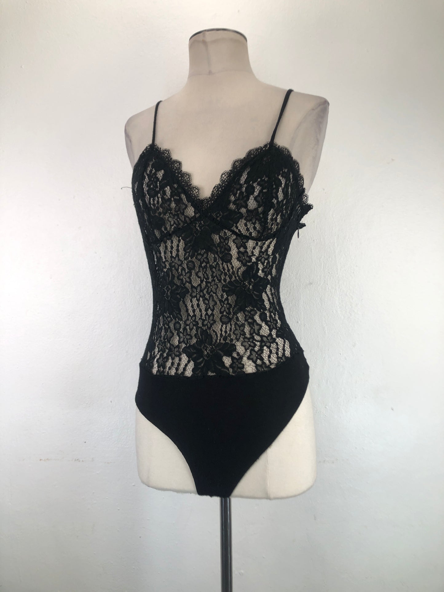 Body Negro Floral Forever 21