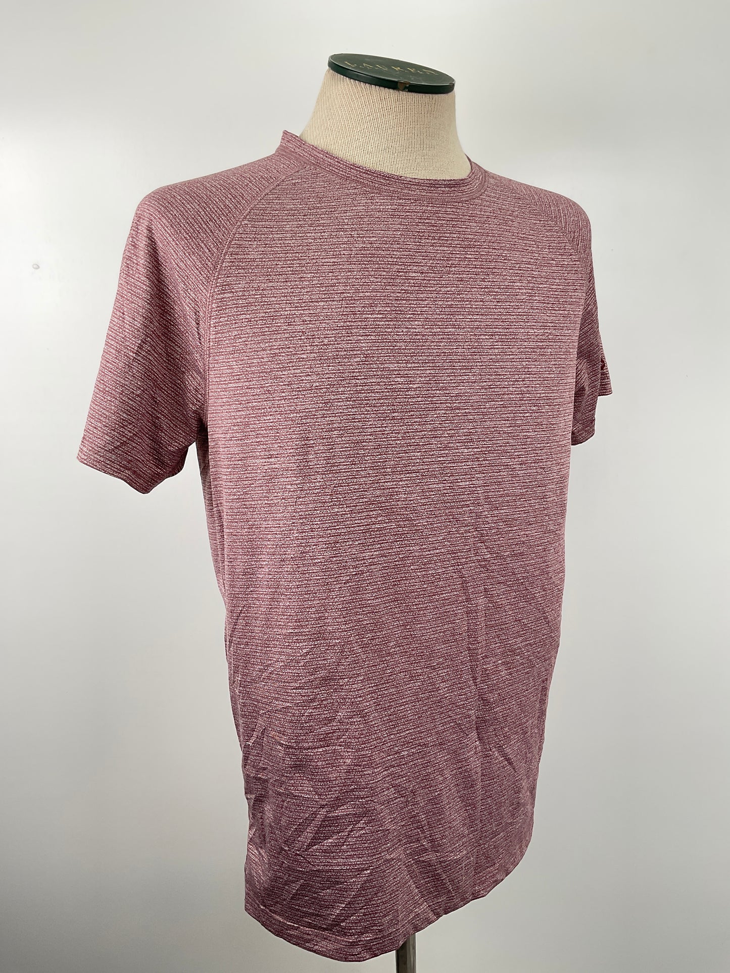 Camiseta Nude Deportivo All in Motion