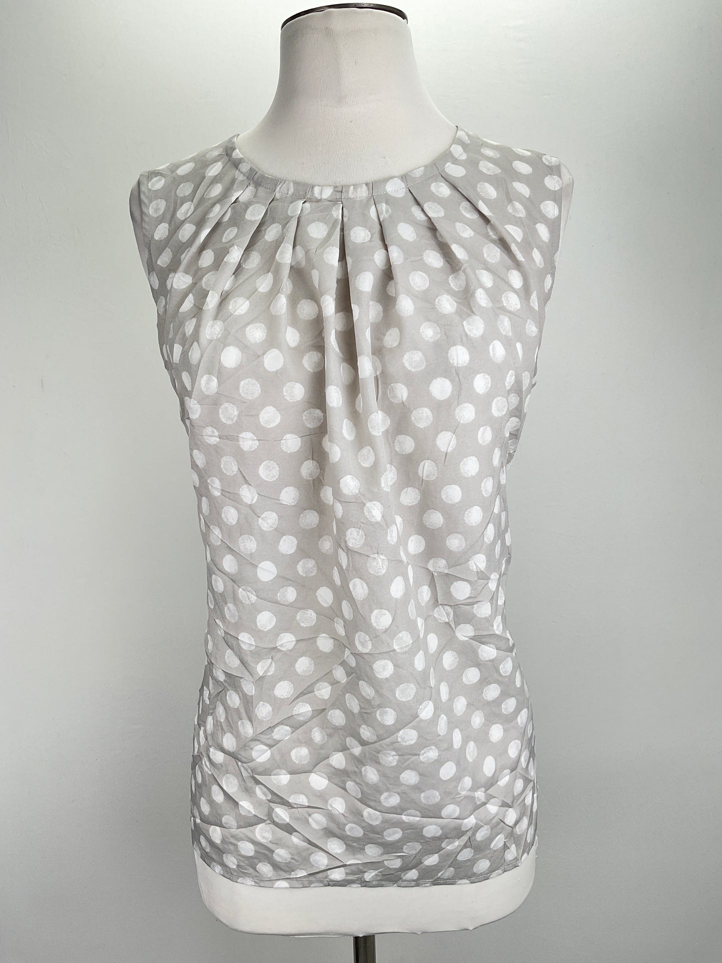 Blusa Gris de Lunares Merona