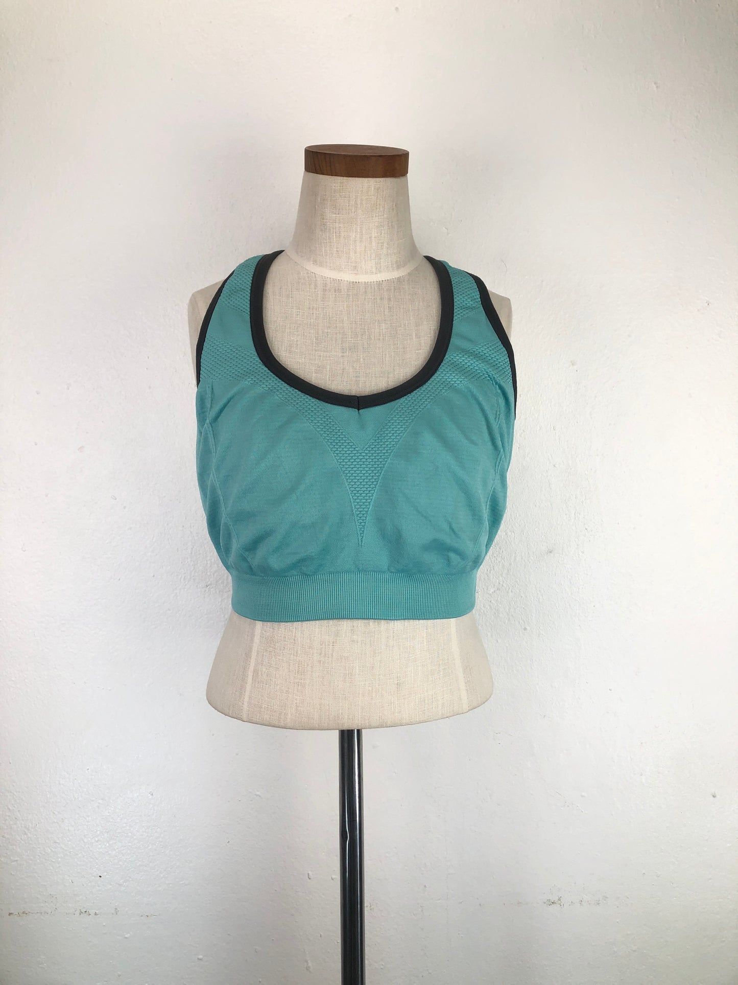Blusita Verde Deportivo Essential