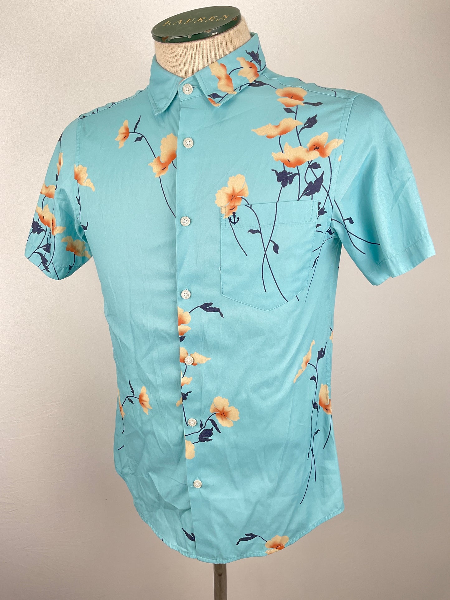 Camisa Azul claro Floral Ahy
