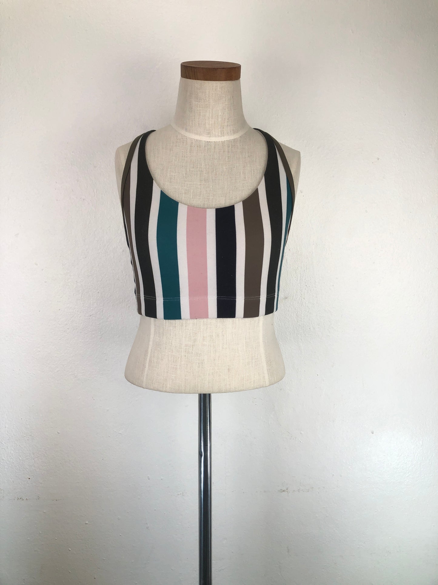 Blusita Multicolor de Rayas Deportivo OOO