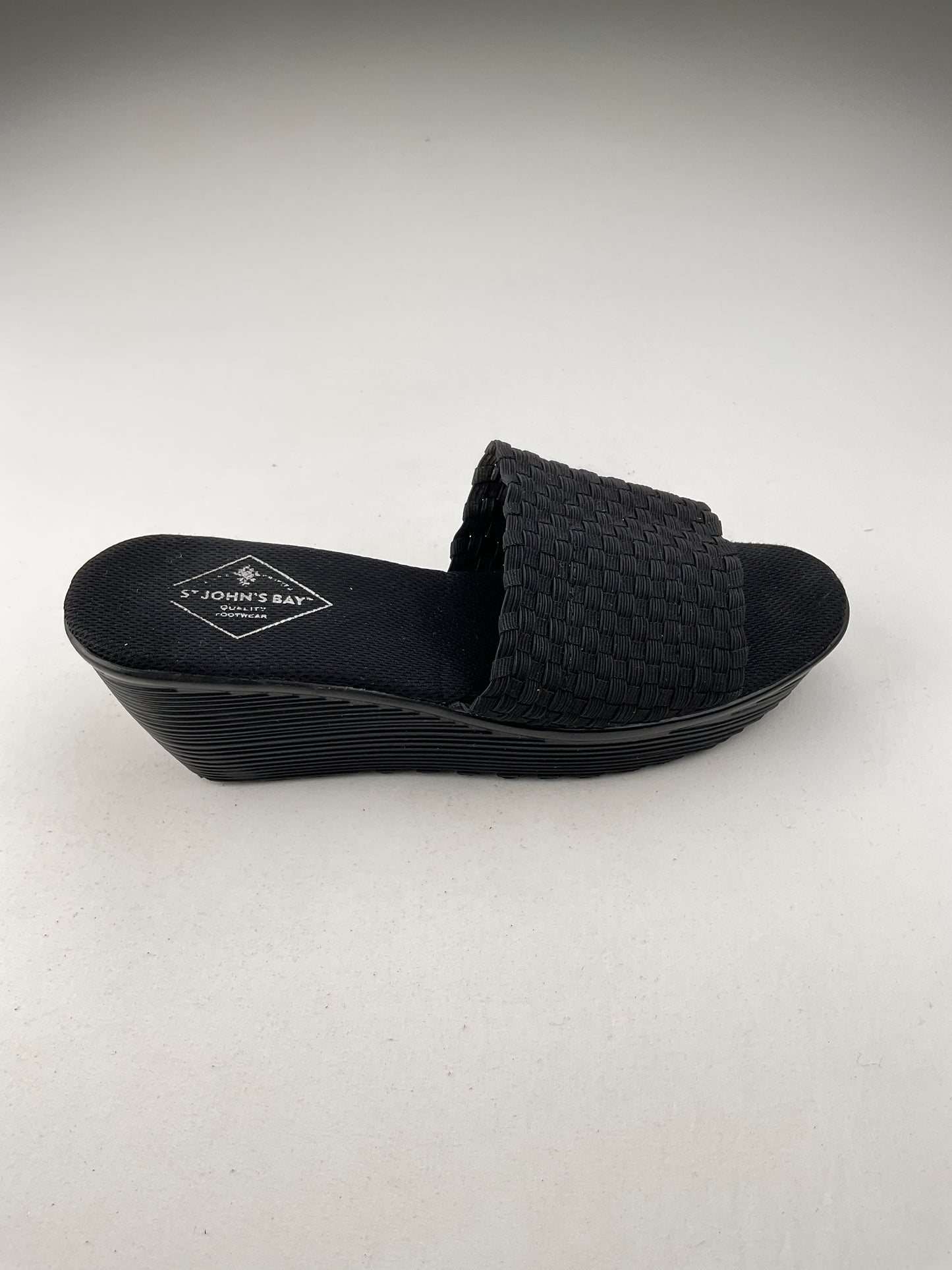 Zapatilla Negro Plataforma St John’s Bay