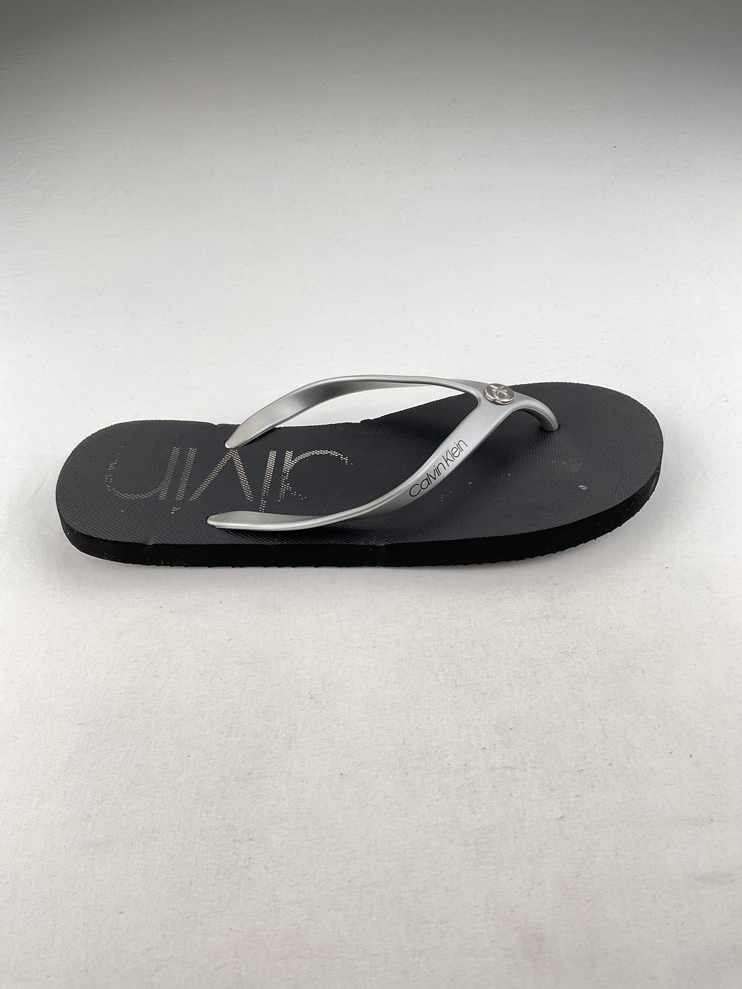 Sandalia  Gris Calvin Kein