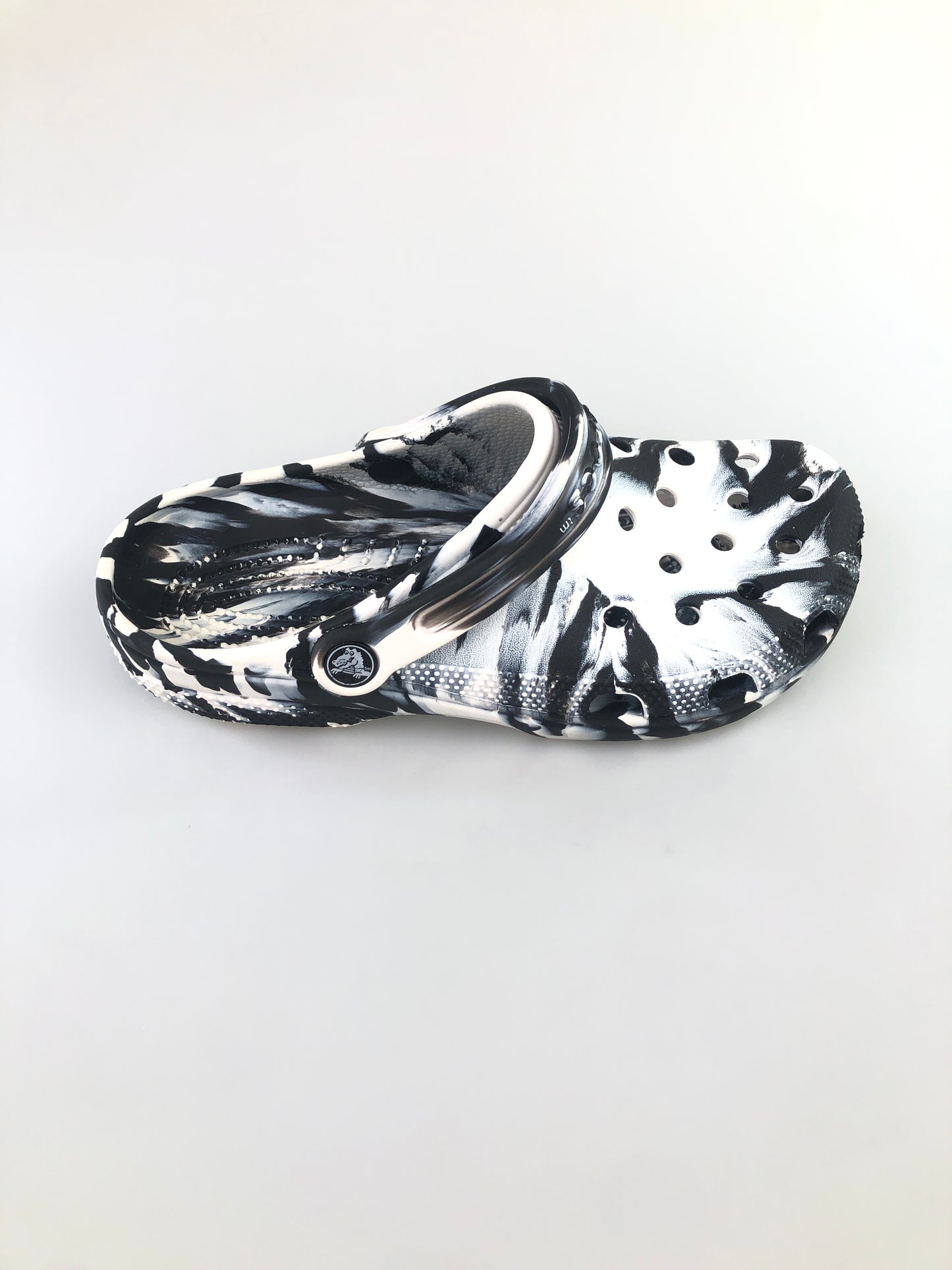 Sandalia Multicolor Crocs