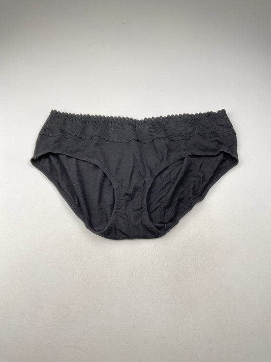 Panti Negro Gloria Vanderbill