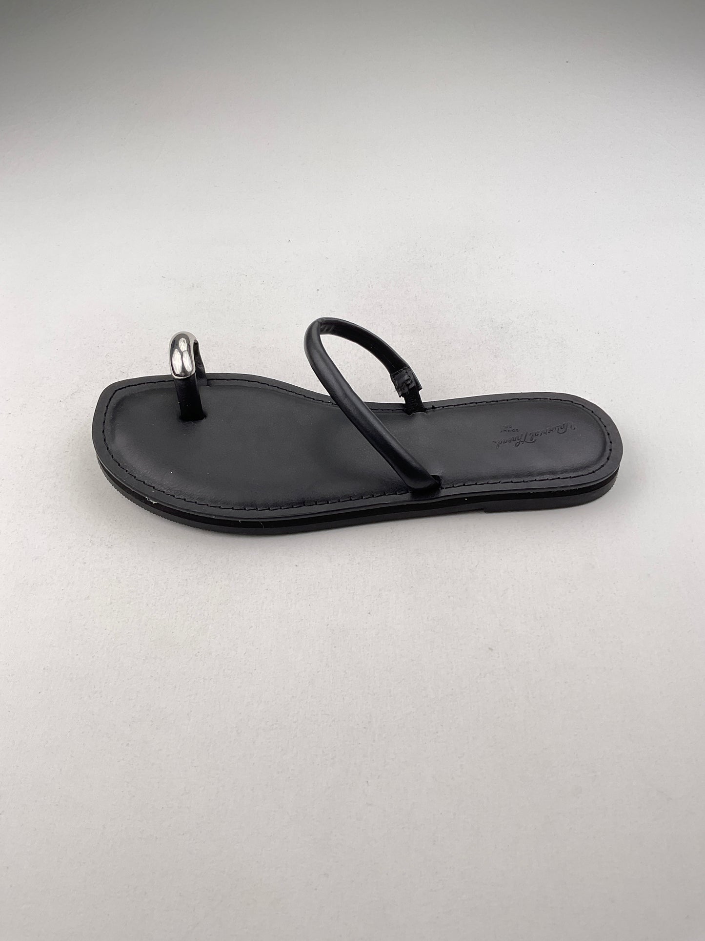 Sandalia Negro Universal Thread