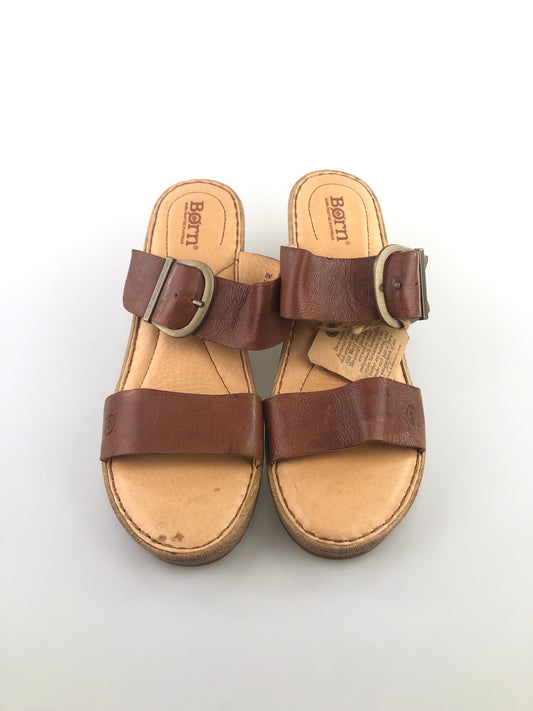 Zapatilla Marron de Plataforma Born