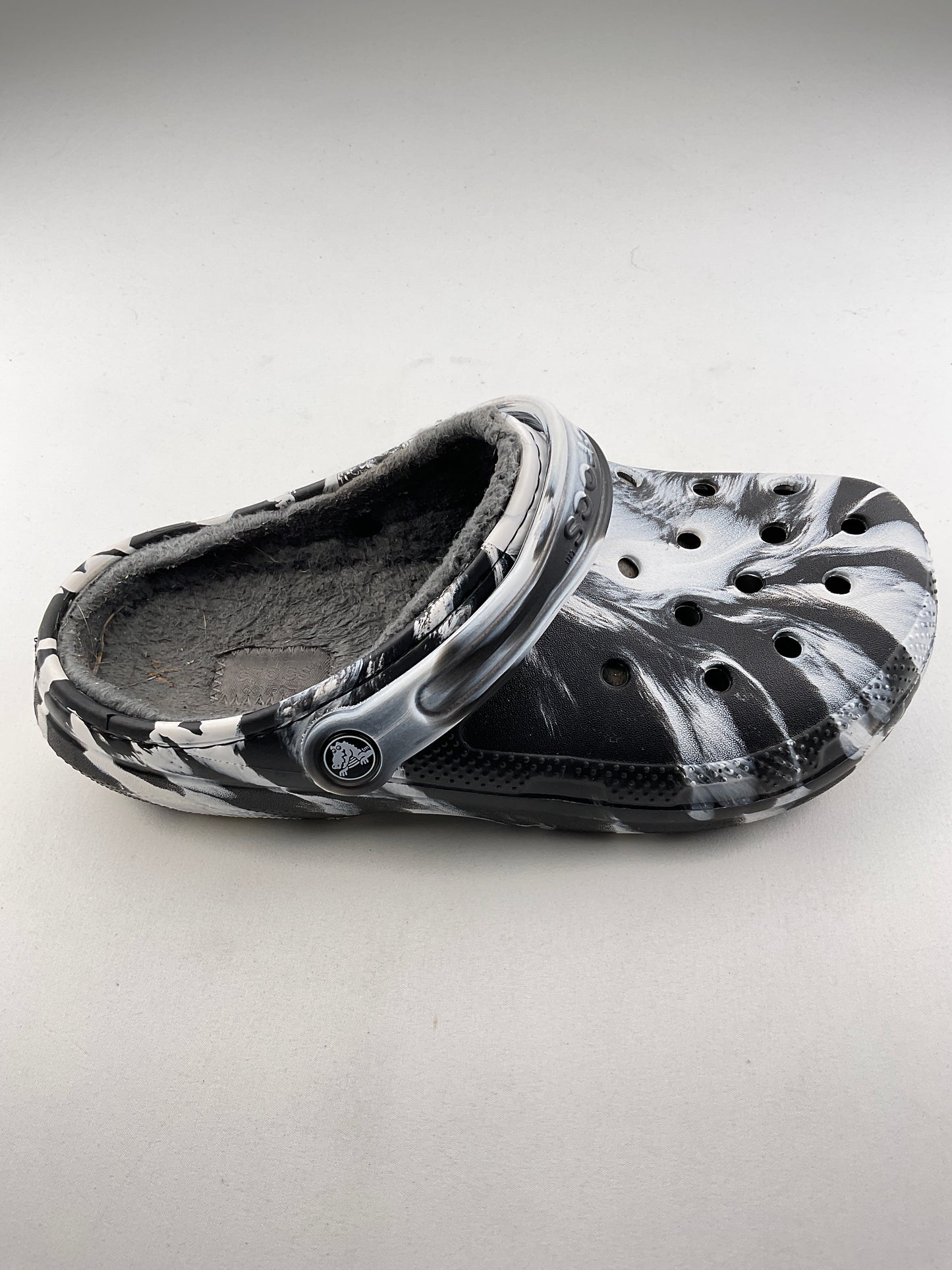 Sandalia Gris Crocs