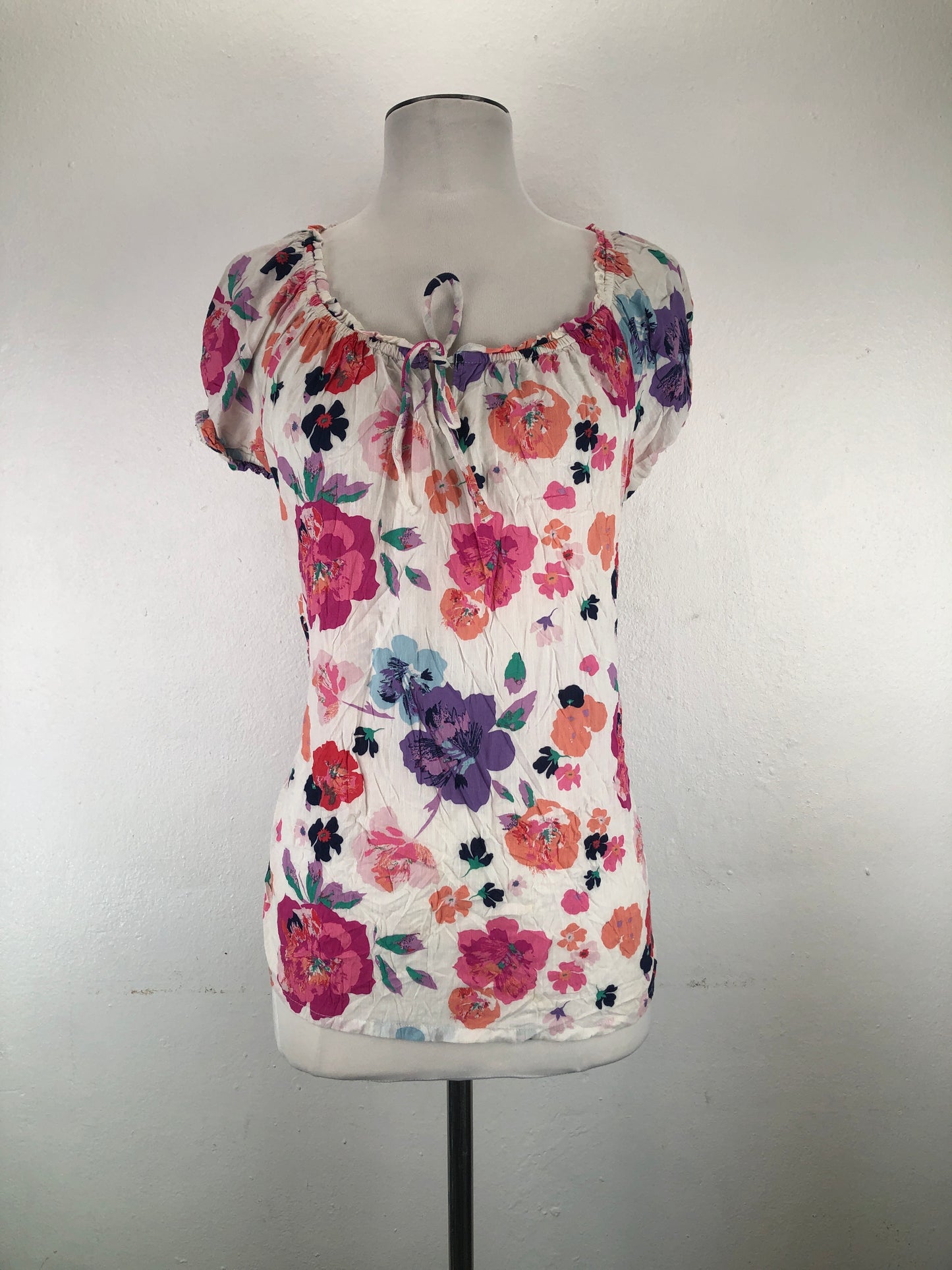 Blusa Blanco Floral St John's Bay