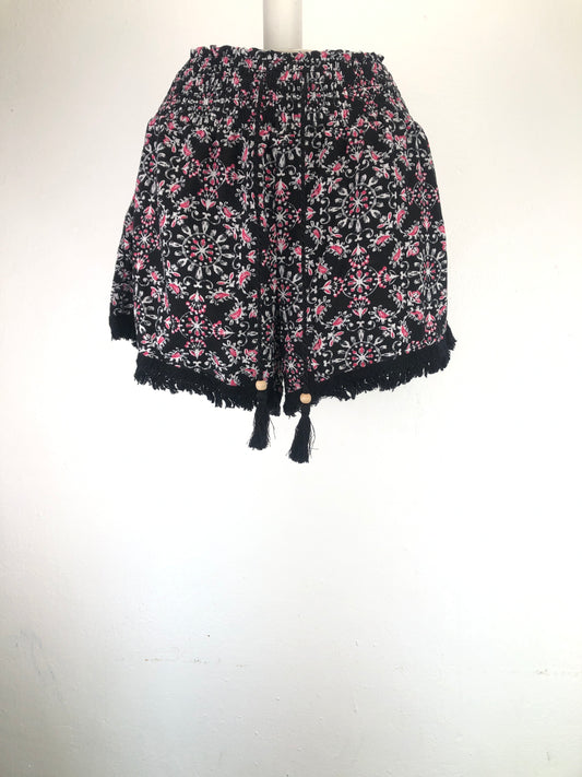 Short Negro de Flores No Boundaries