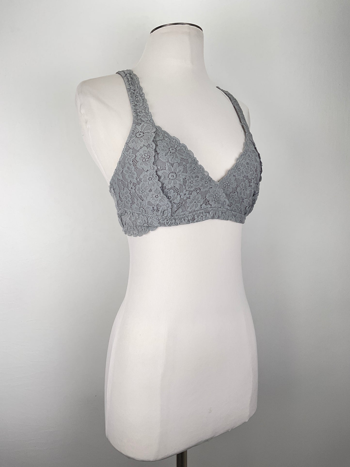 Blusita Gris Floral Aerie