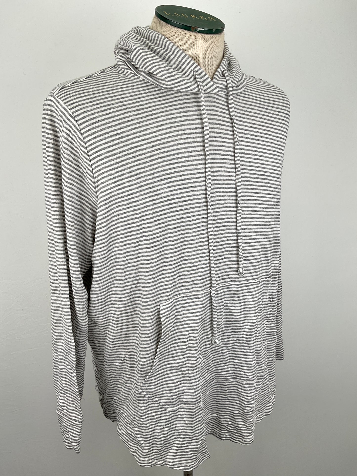 Abrigo Gris de Rayas Workshop