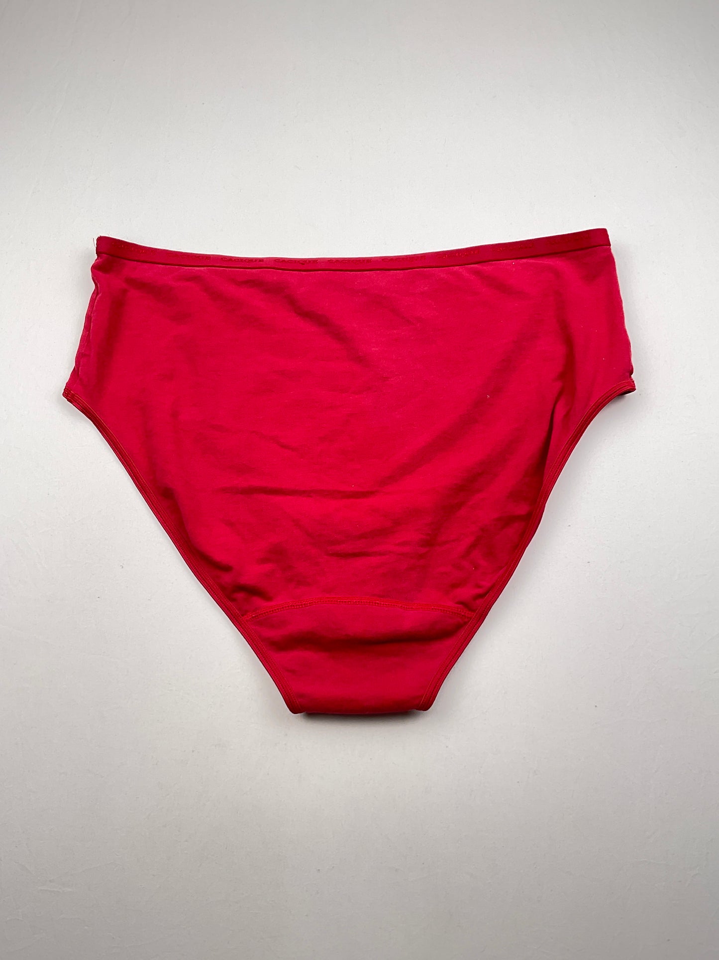 Panti Rojo Cacique