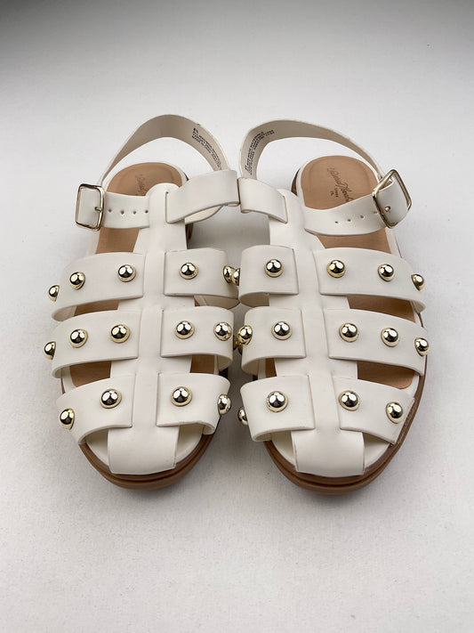 Sandalia Blanco Universal Thread