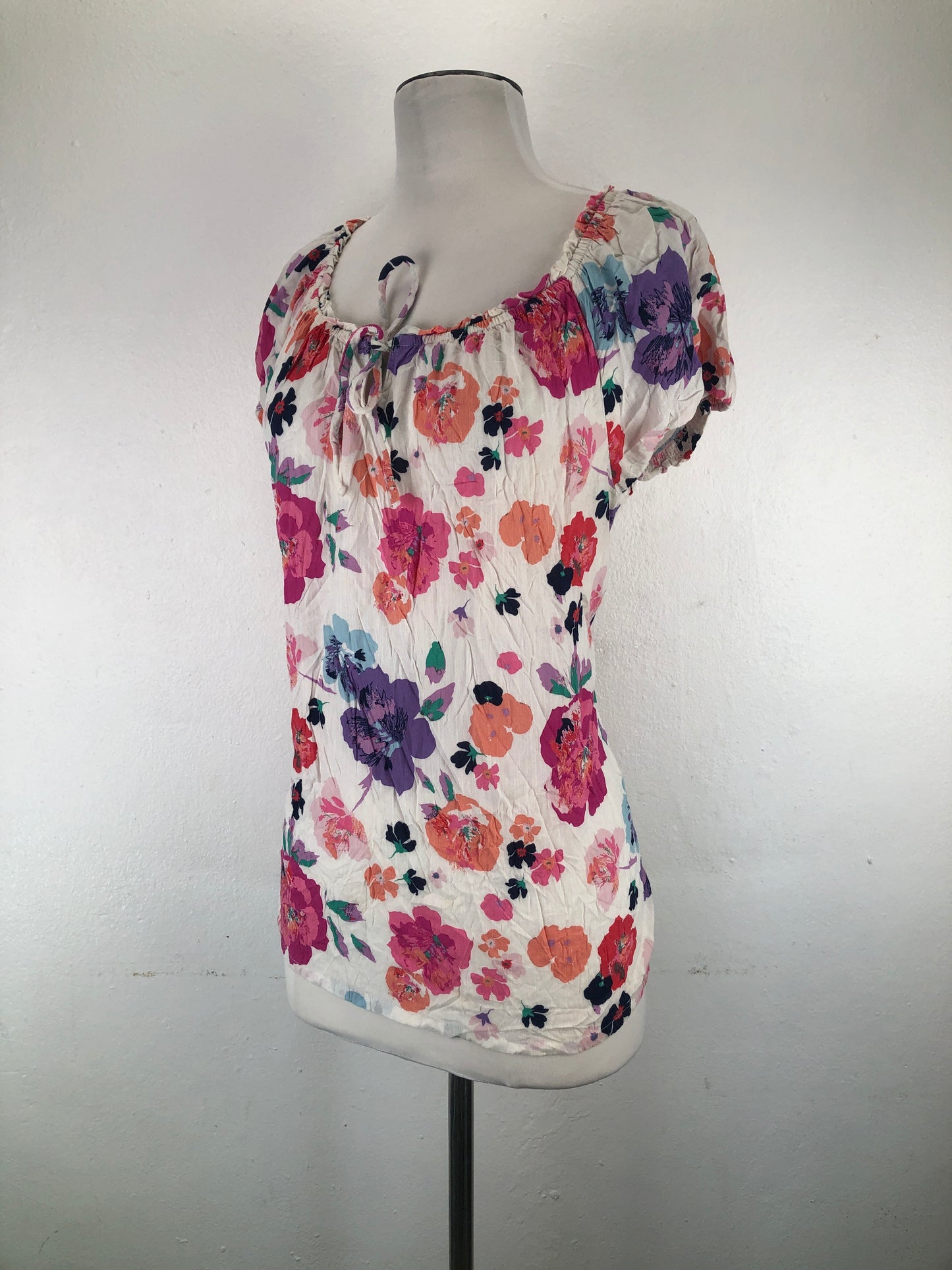 Blusa Blanco Floral St John's Bay