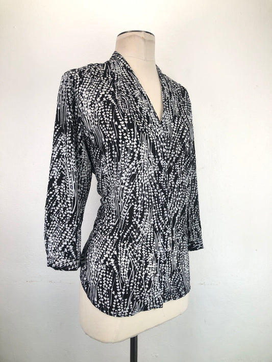 Blusa Negro Floral  Caroline
