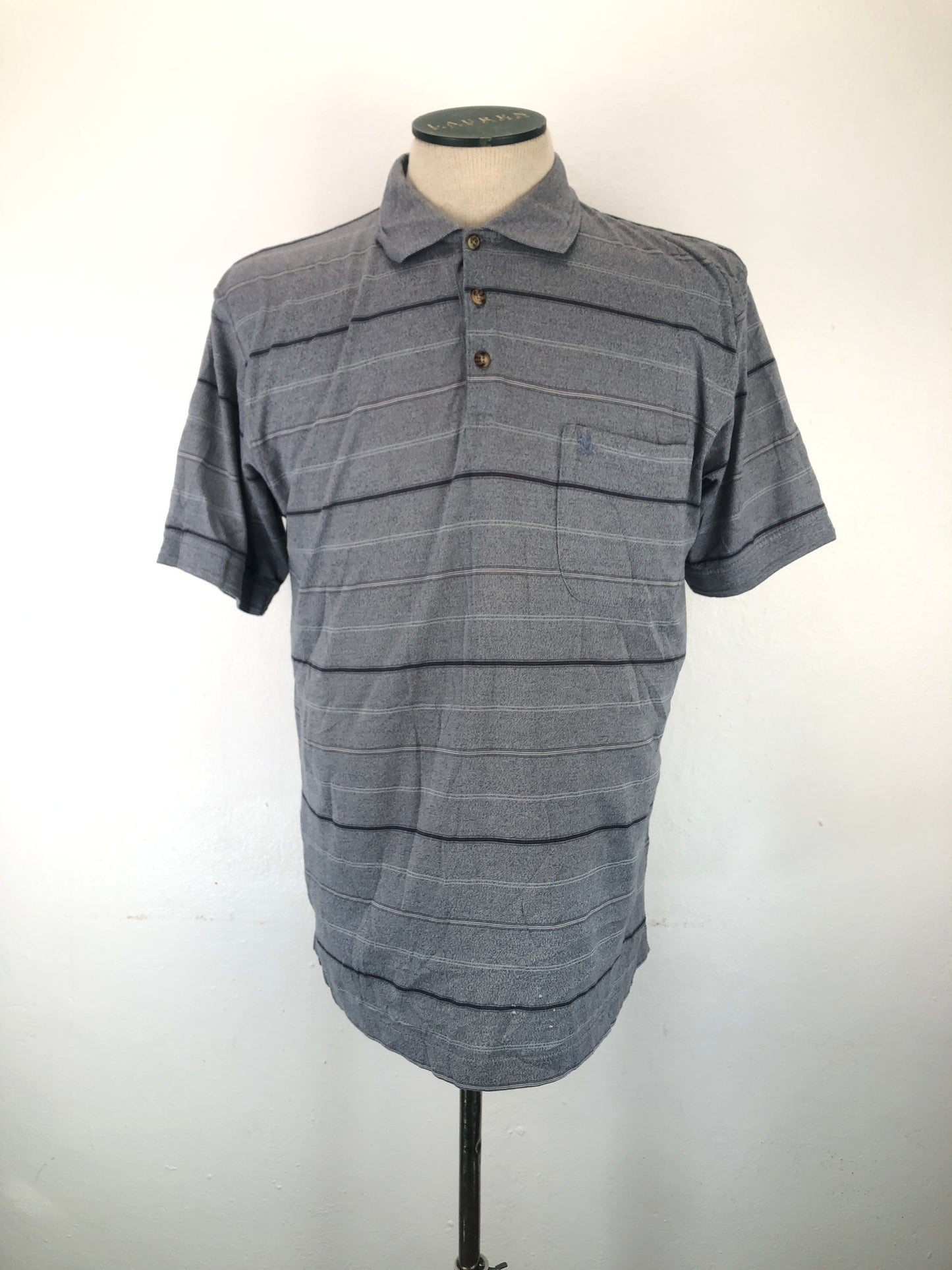 Camiseta Gris de Rayas Knights