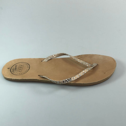 Sandalia Crema Reef