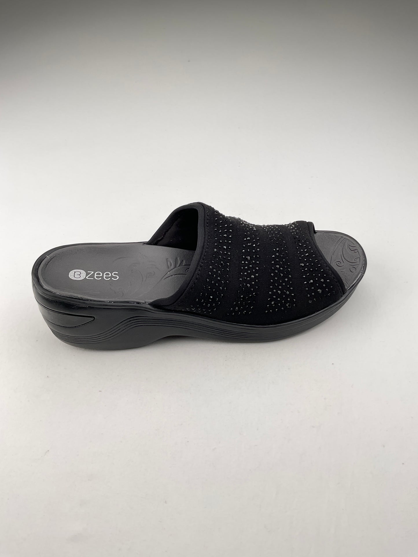 Zapatilla Negro Plataforma Zees