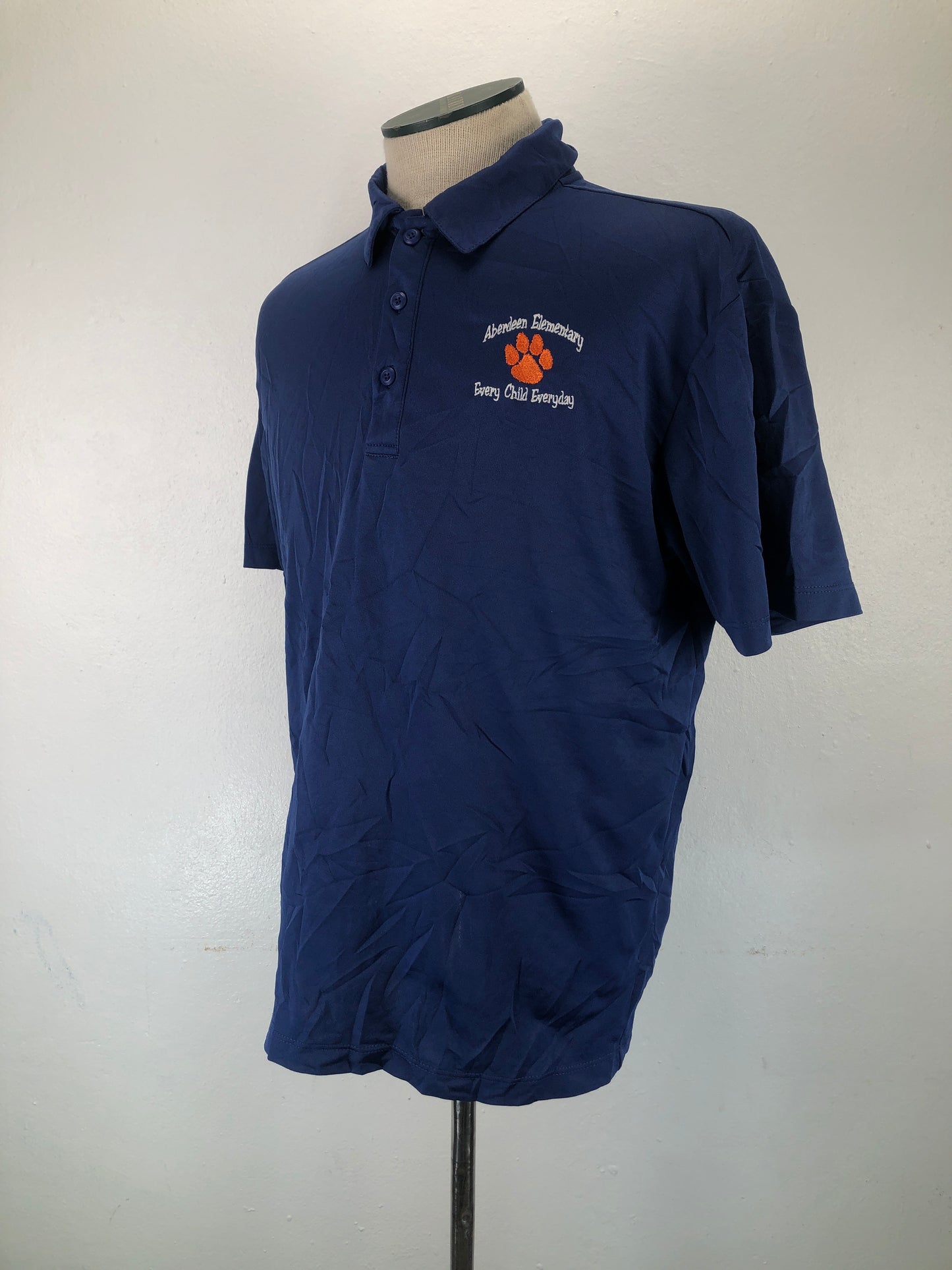 Camiseta Azul marino Aberden Elementary