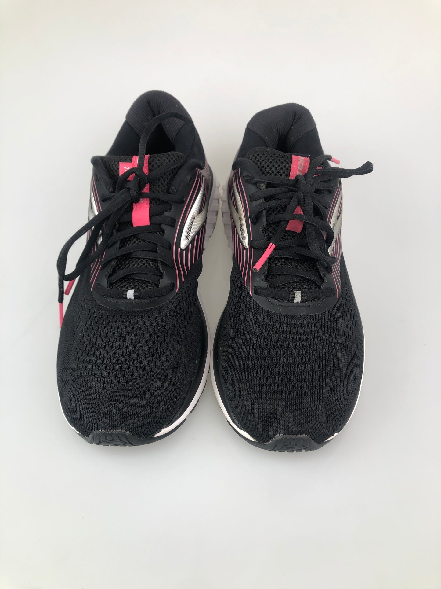 Tenis Negro Deportivo Brooks