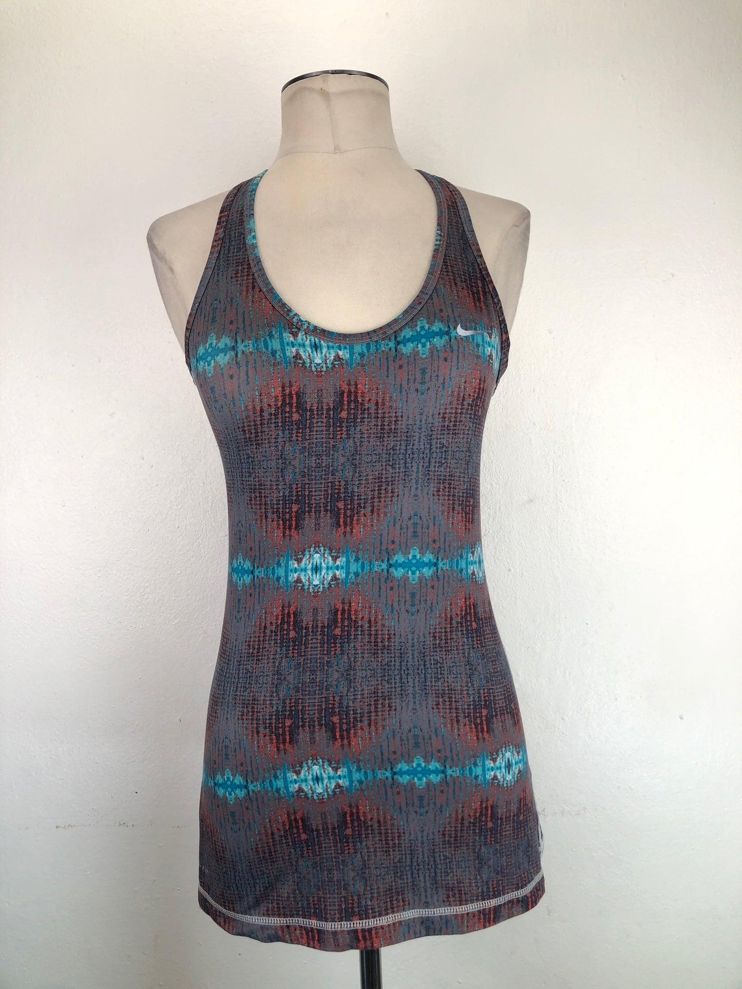 Blusa Multicolor Deportivo Nike