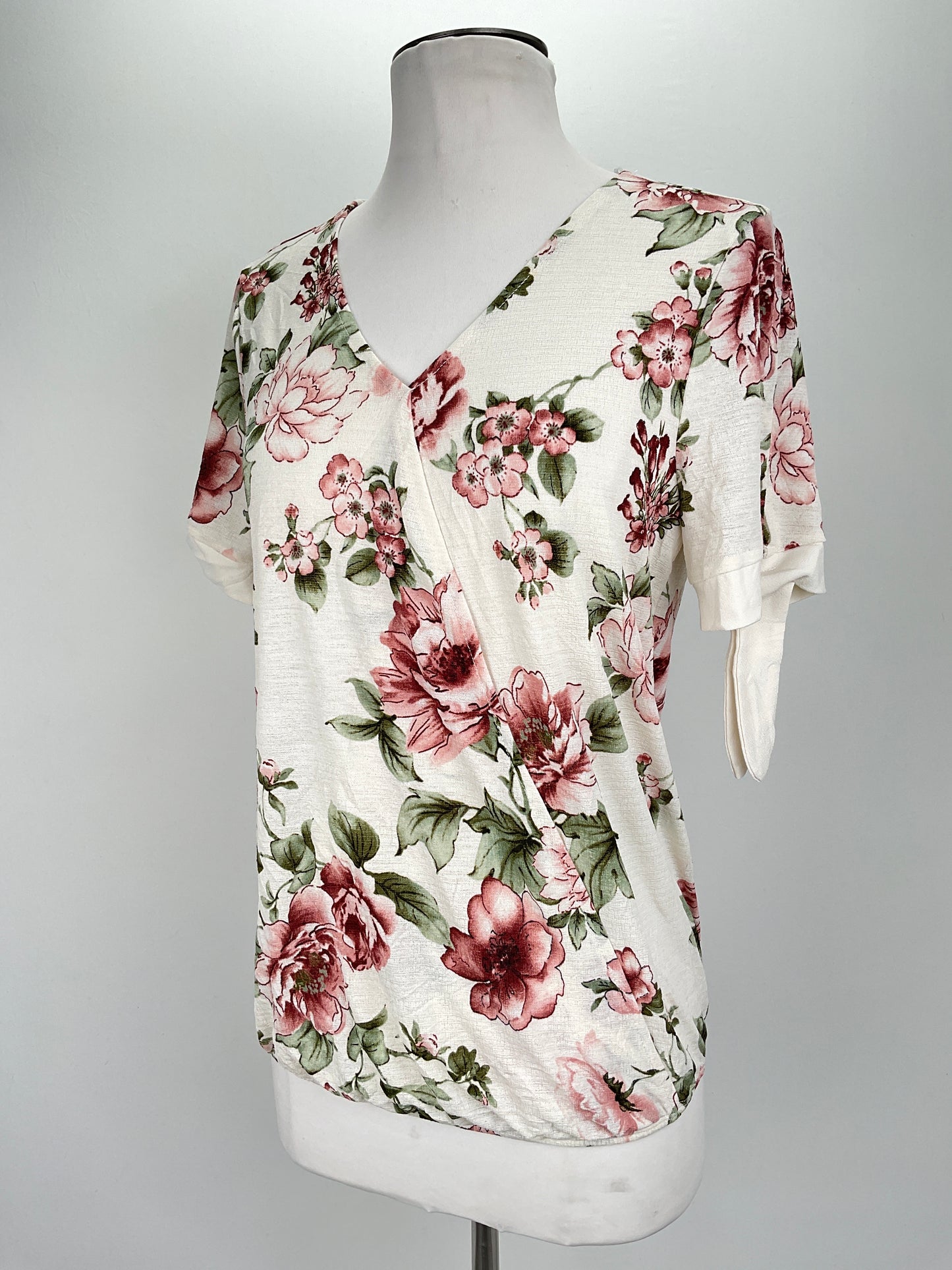 Blusa Crema Floral Naïf