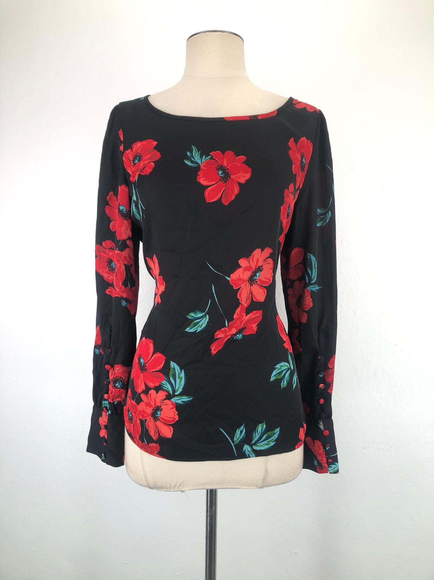 Blusa Negro de Flores Express