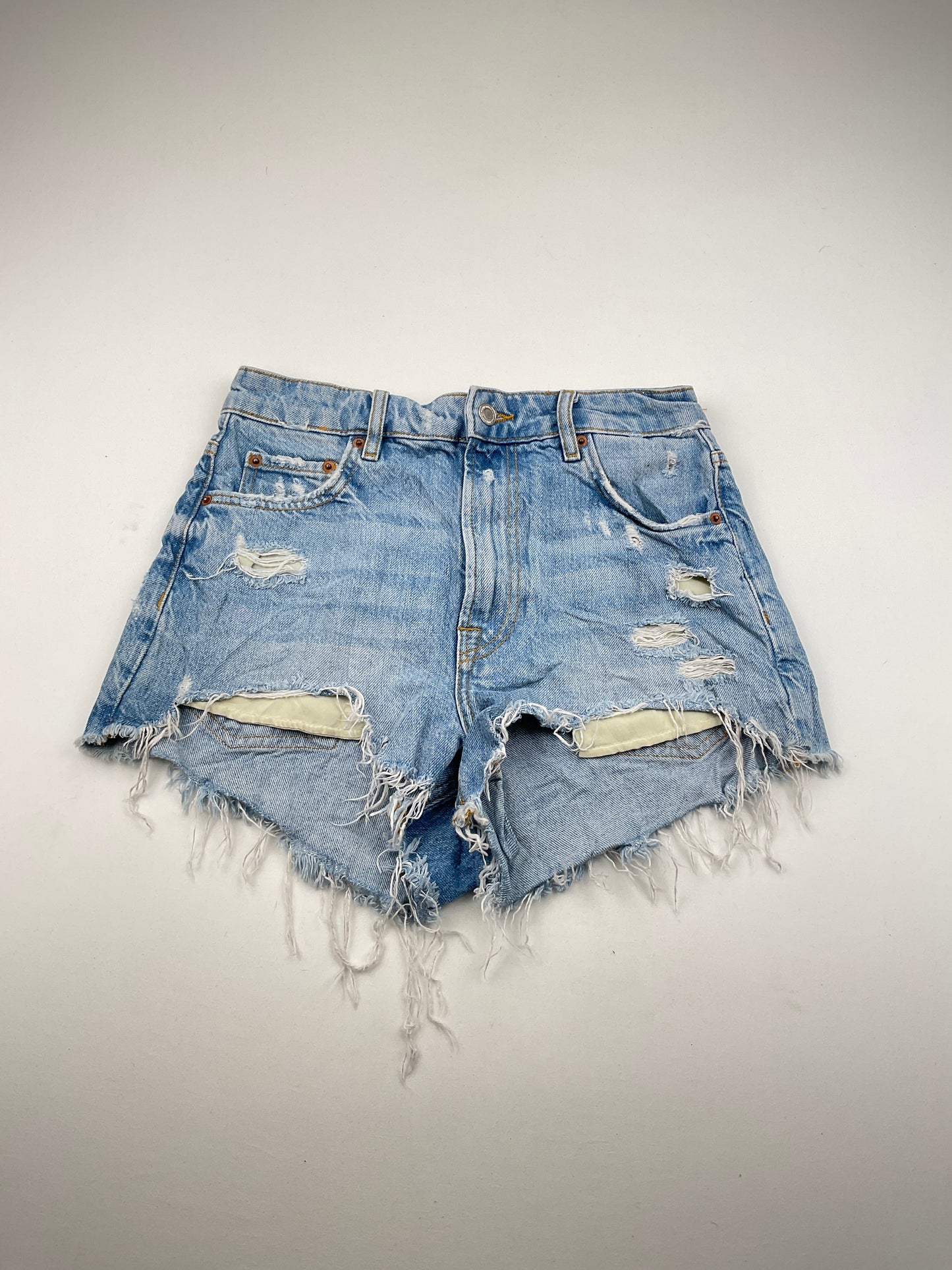 Short Jeans Azul claro Zara