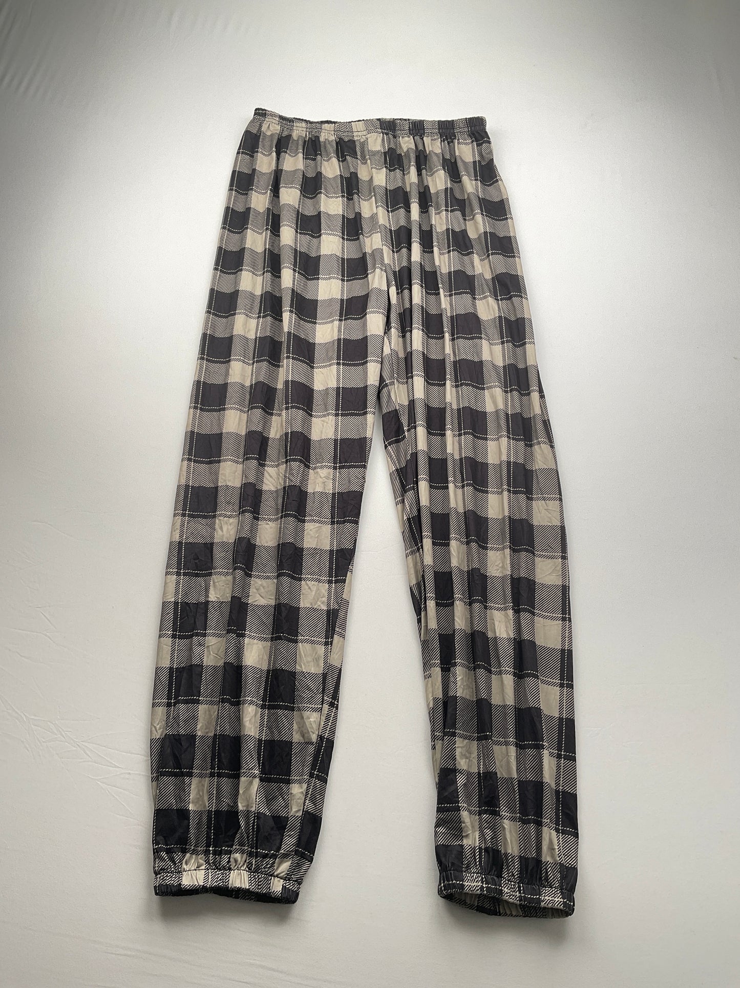 Jogger Crema de Cuadro Variangis