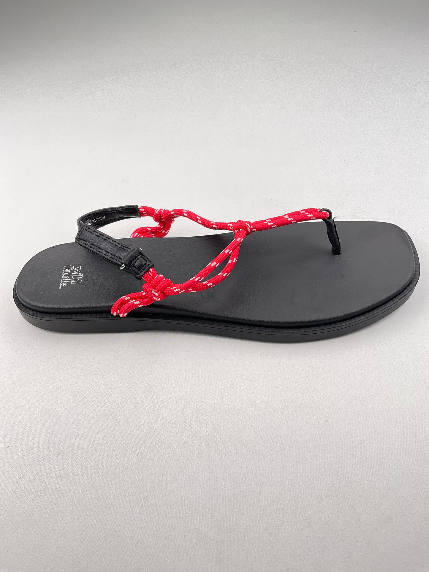 Sandalia Rojo Wild Fable