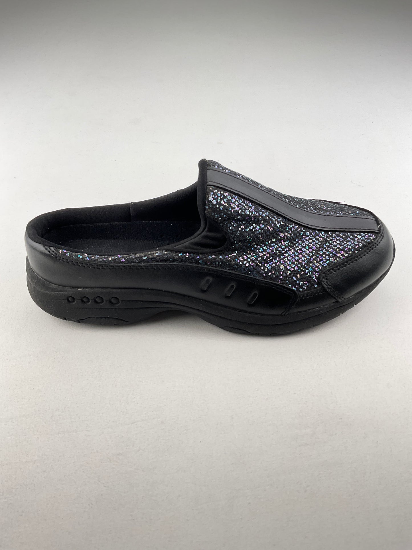 Sueco Negro de Brillo Easy Spirit