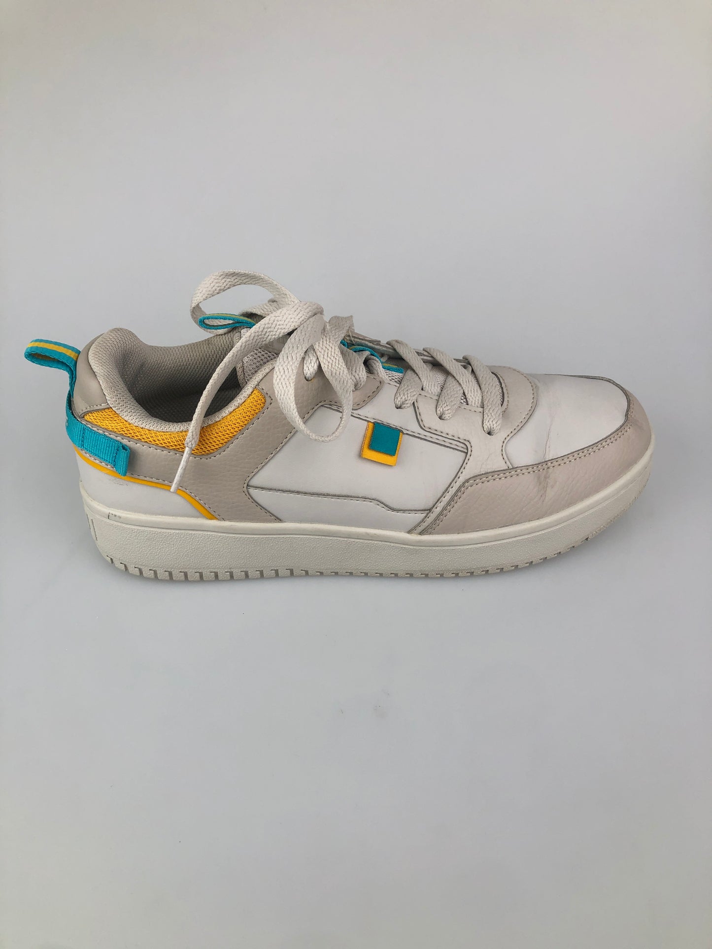 Tenis Crema Anta