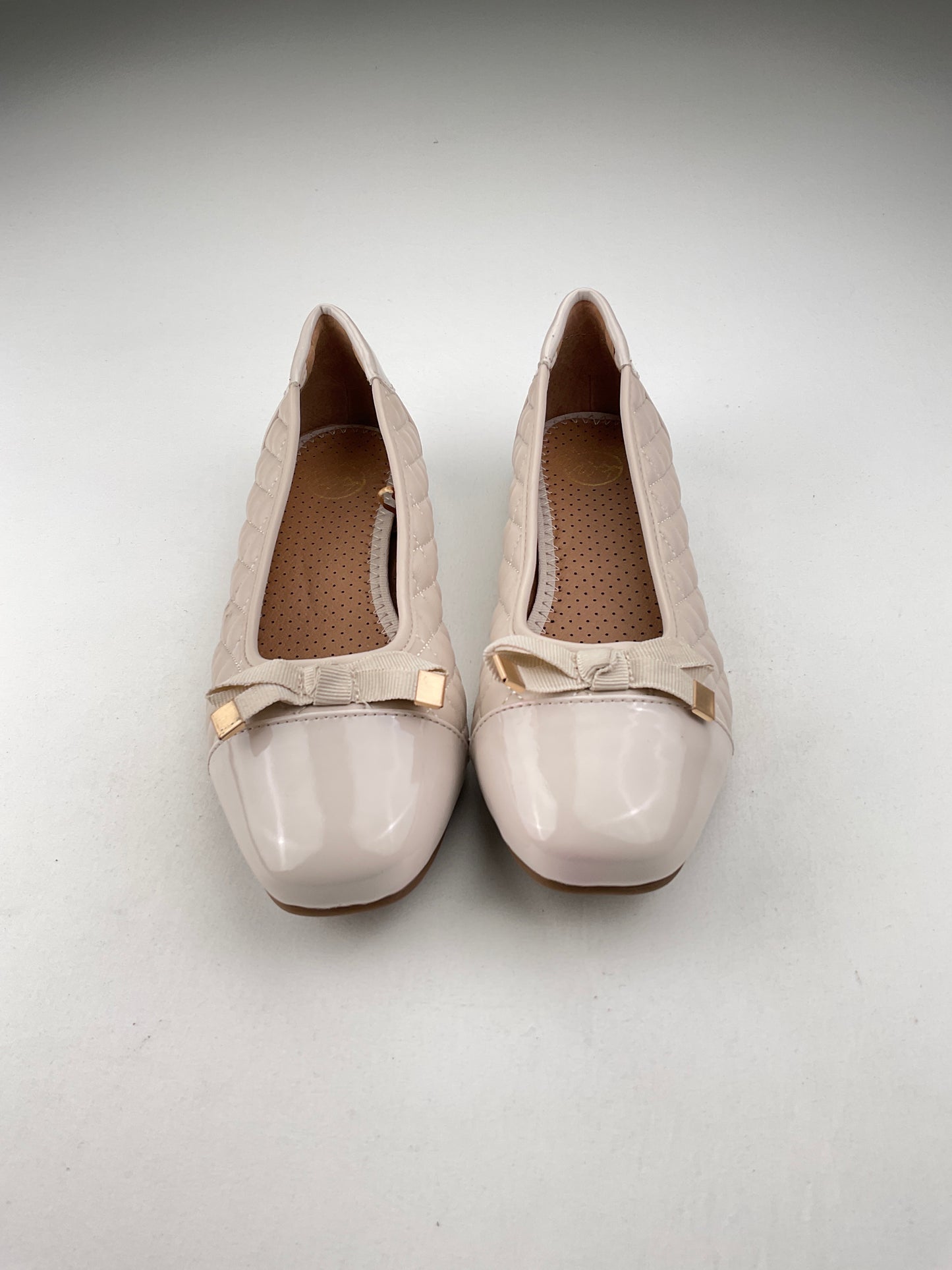 Zapatos Crema White Mountain