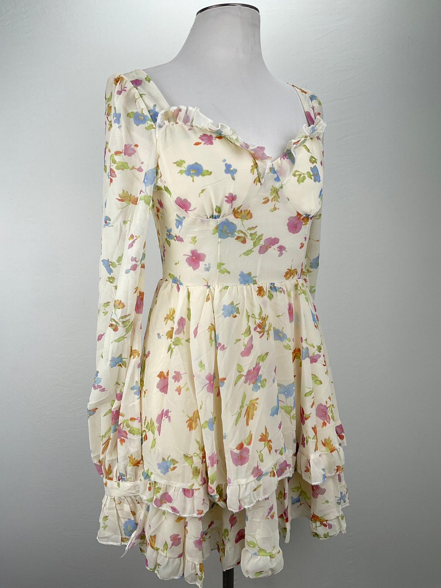 Vestido Beige Floral Yan Ai Fashion
