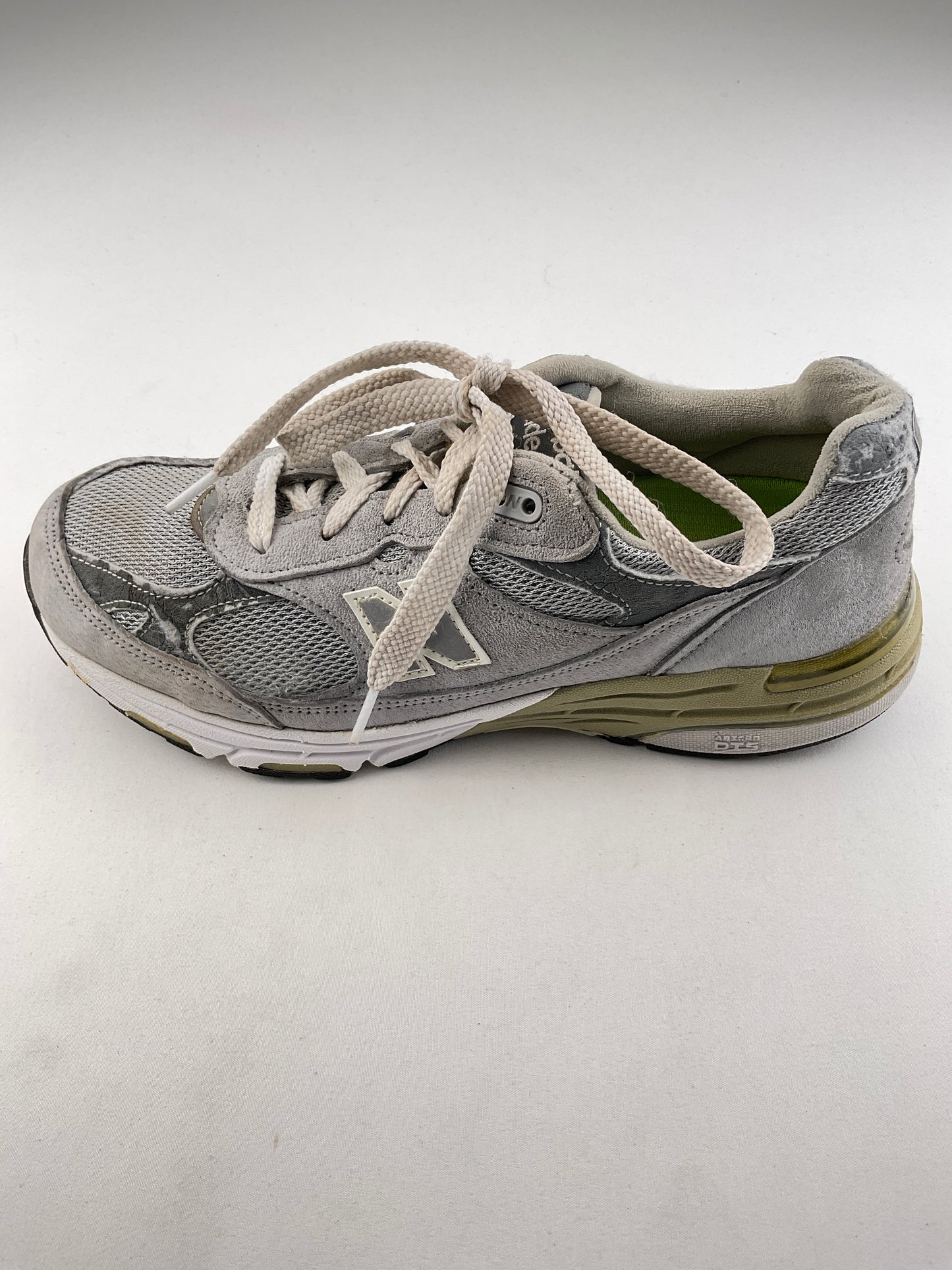 Tenis Gris Deportivo New Balance