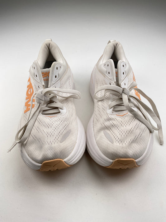 Tenis Crema Deportivo Hoka