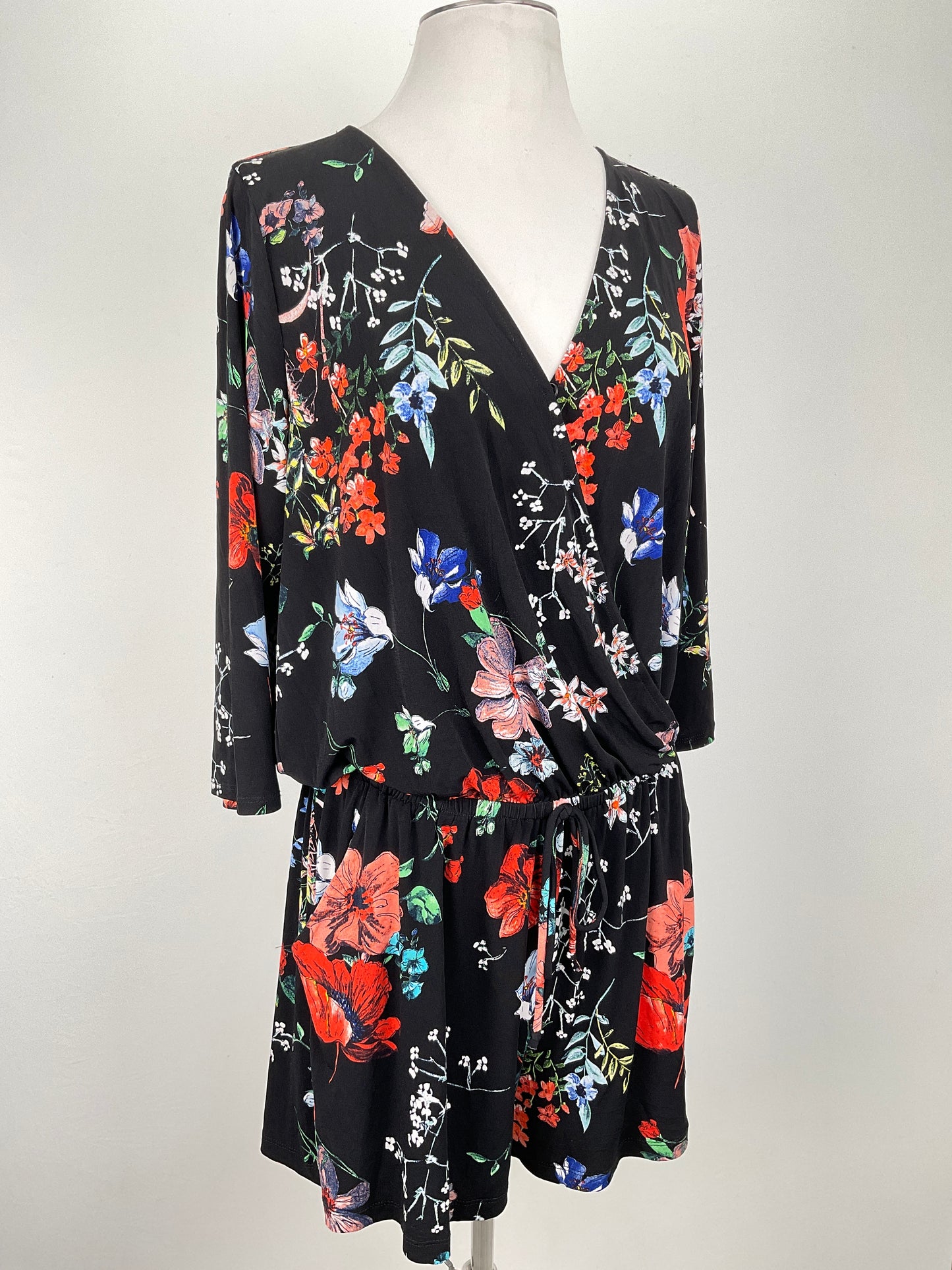 Enterizo Negro Floral Kaileigh