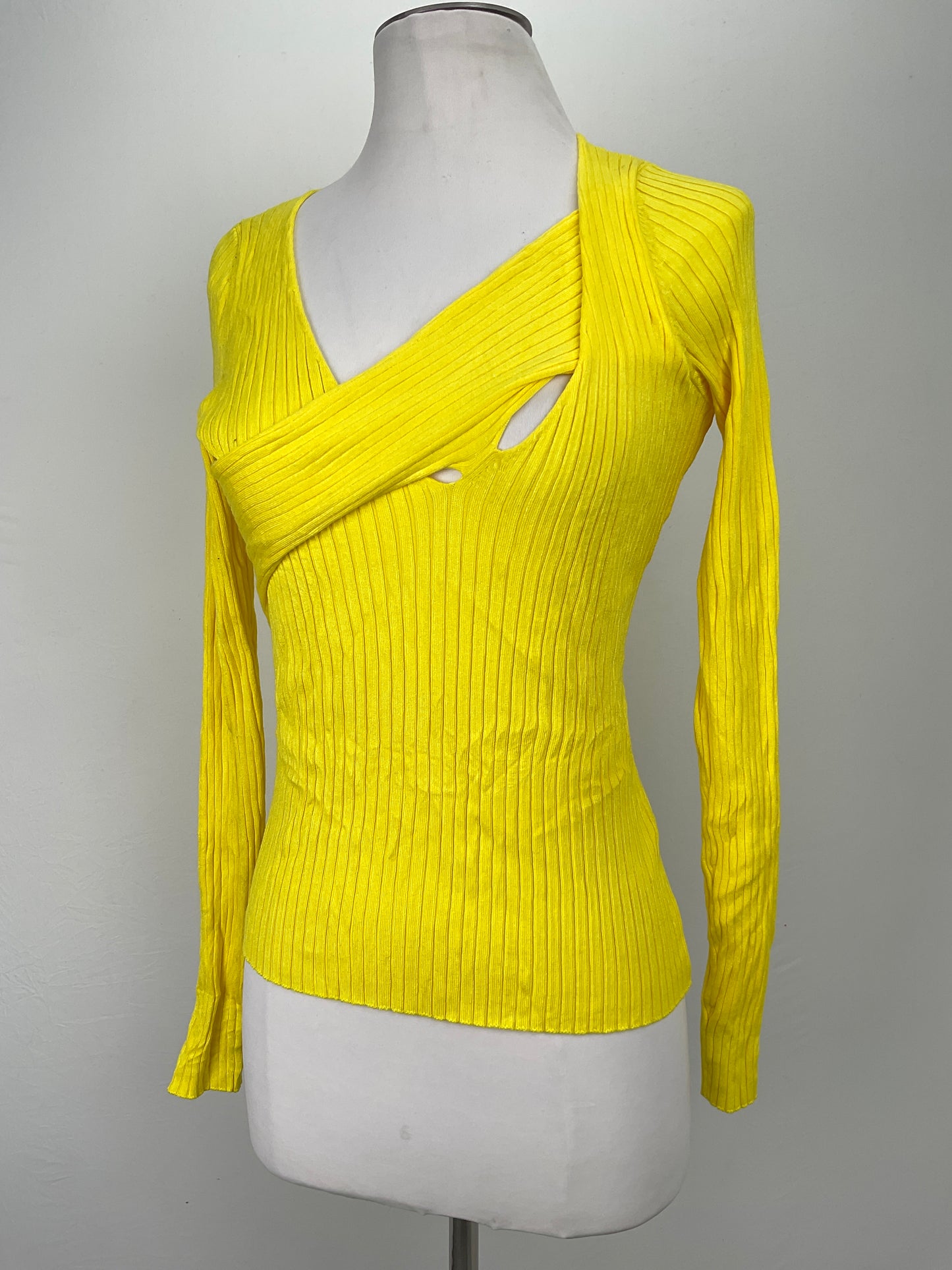 Blusa Amarillo de Rayas International Concepts