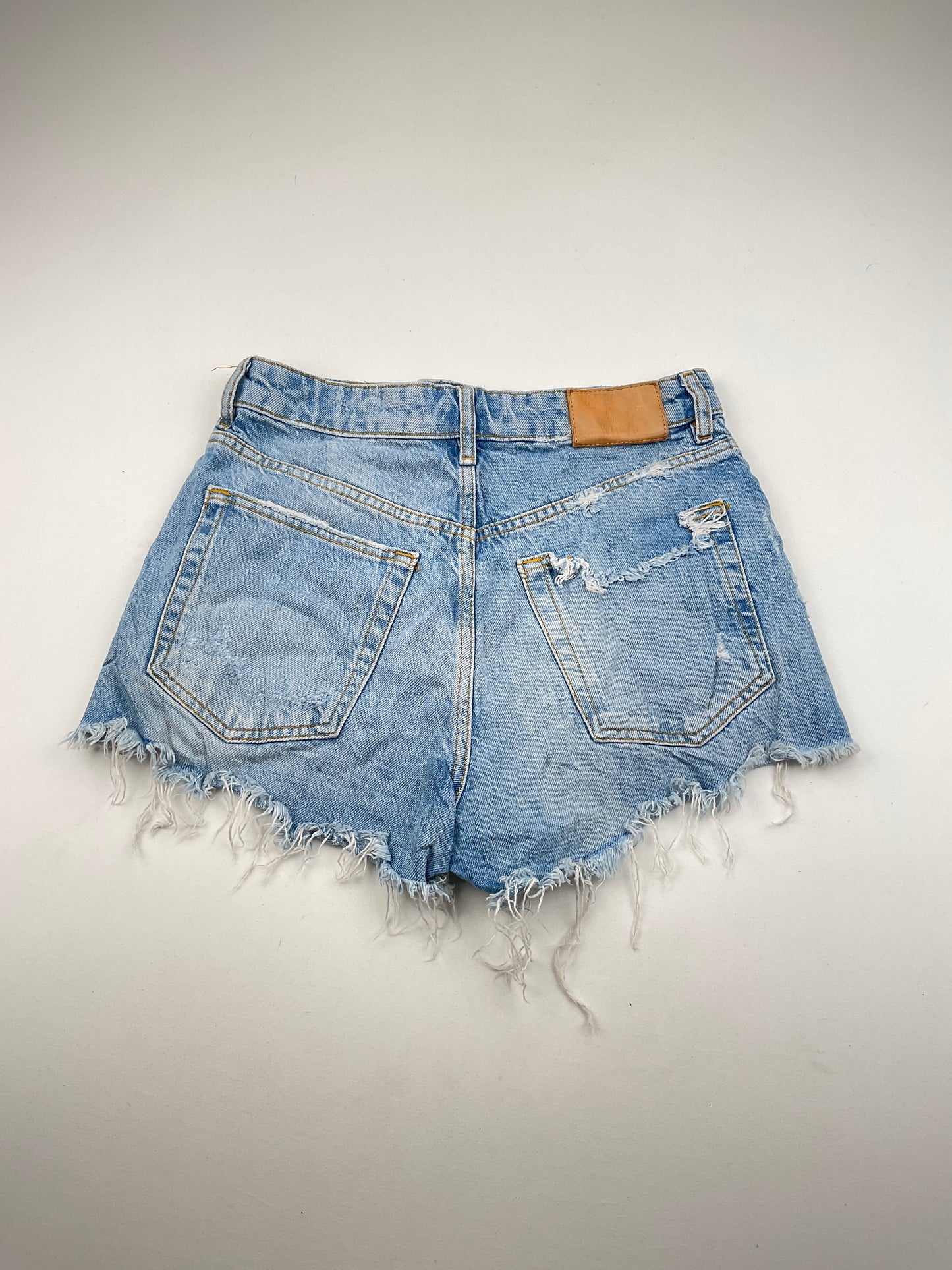 Short Jeans Azul claro Zara